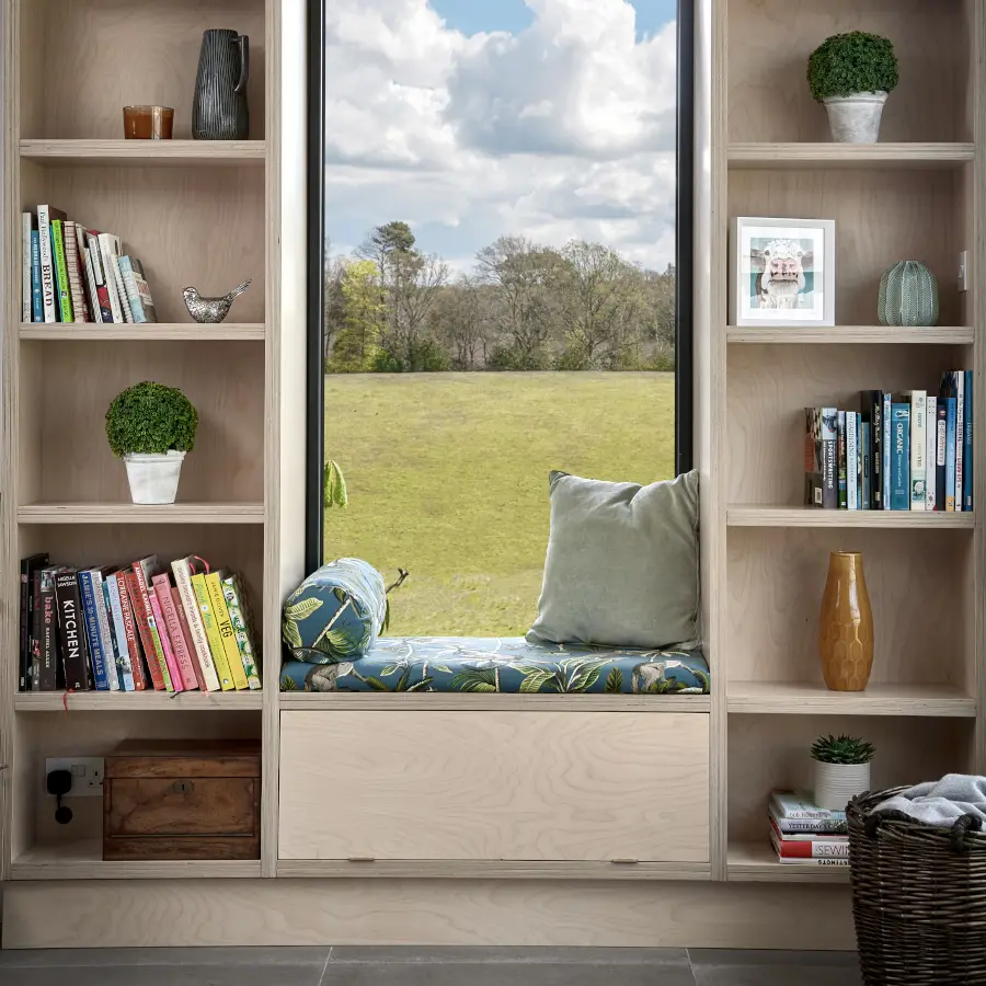 Moreton Kitchen Handcrafted Features
